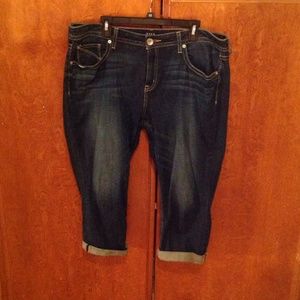 A.N.A. Dark Denim Crops