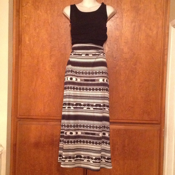 Black and white Maxi Skirt
