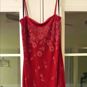 Formal red velvet floor lenght dress