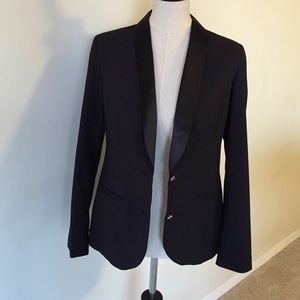 Black tuxedo blazer