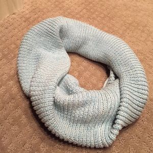 Blue circle scarf