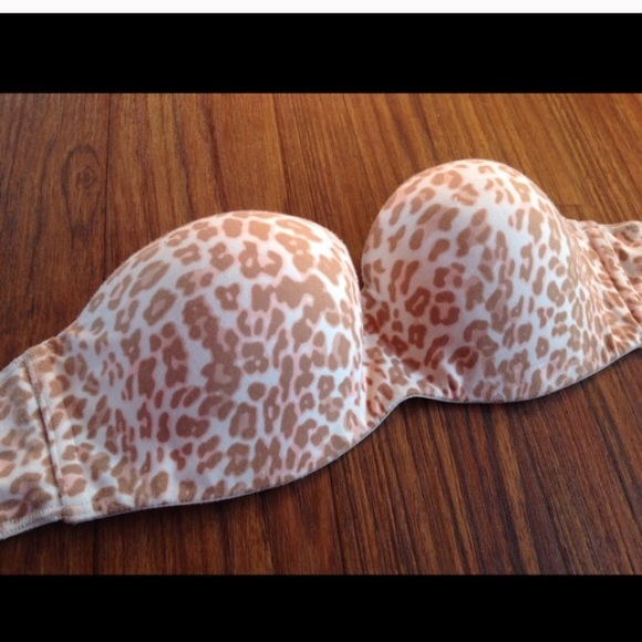 Victorias secret strapless bra