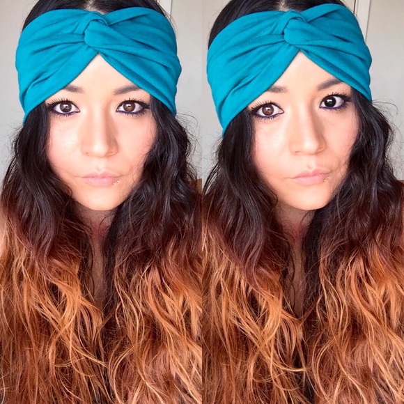 Faux turban in teal