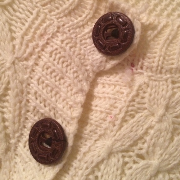 🌟Cable Knit Cardigan🌟 - Picture 2 of 4