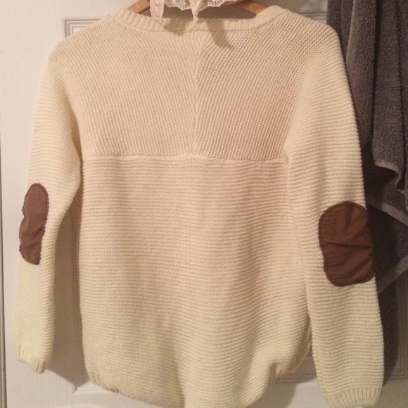 🌟Cable Knit Cardigan🌟 - Picture 3 of 4