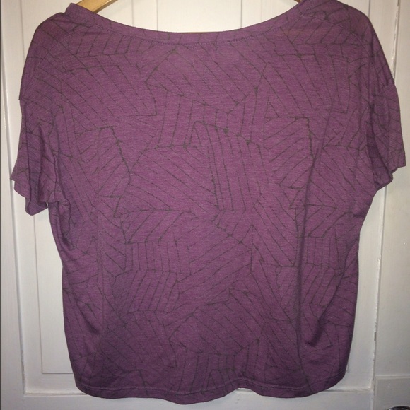 Lavender Top🌸 - Picture 4 of 4