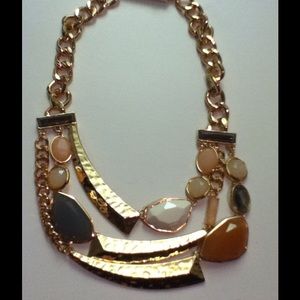 Statement  necklace