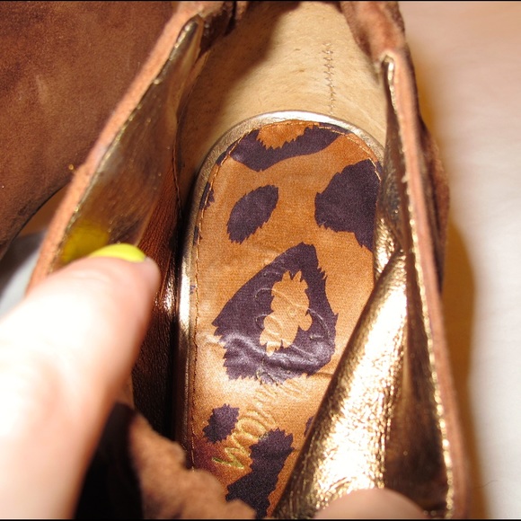 Sam Edelman Simone Suede Ankle Boot - Picture 3 of 4