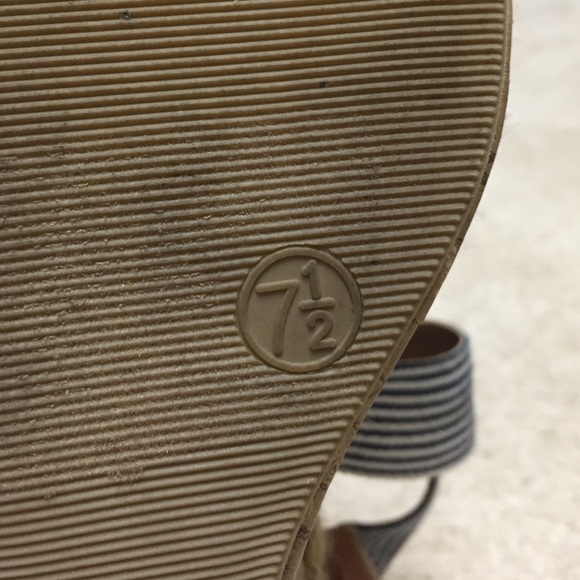 Merona wedges - Picture 3 of 3