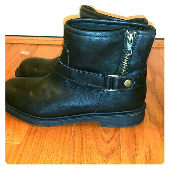 Faux leather booties