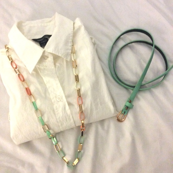 ⚡️FLASH SALE White Work Career Button Down Shirt