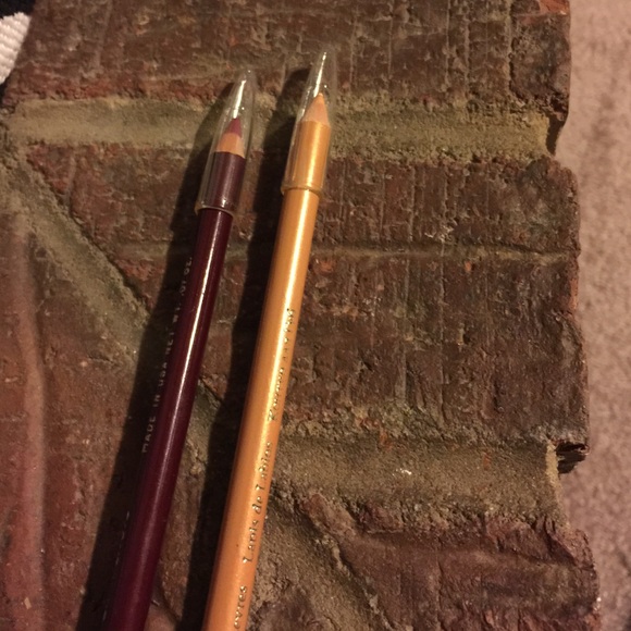 Burgundy and nude lip pencil or eyeliner