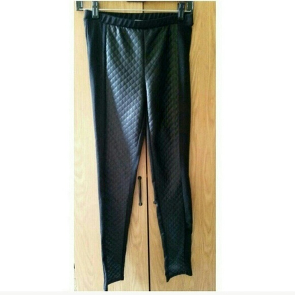 Faux leather leggins