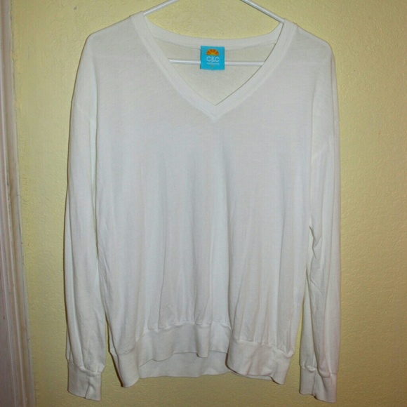C&C California White V Neck Long Sleeve Shirt