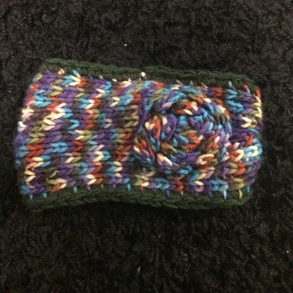 Multicolored knitted headband