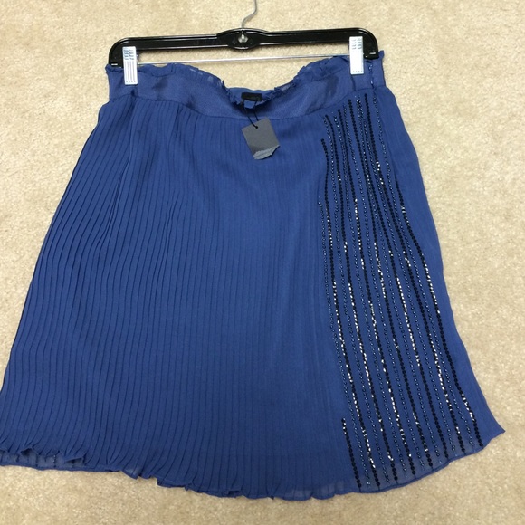 Navy Silk pleated skirt