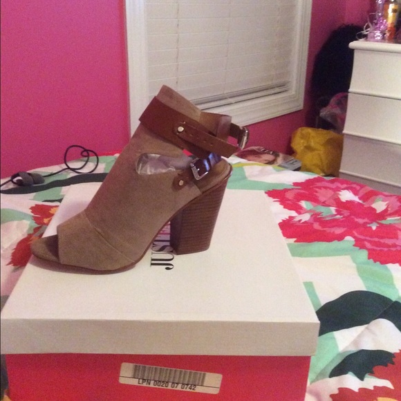 Open toe Bootie SOLD