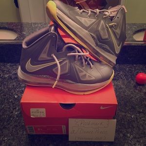 Lebron X Grey & Electric Yellow