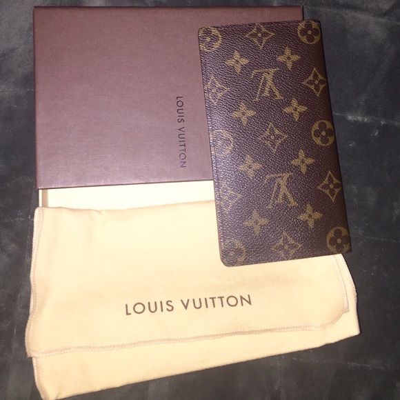 100% authentic Louis Vuitton wallet