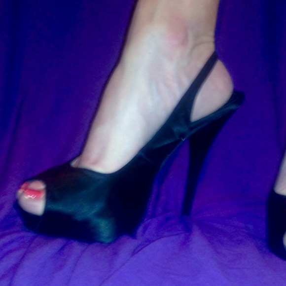 👠Must Have Black Sling-Back open Toe Stilleto's👠 - Picture 1 of 4