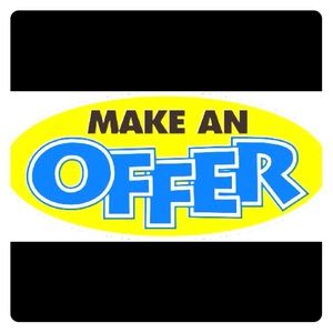 I need to clean my closet make an offer 👗🎽👖👚👟