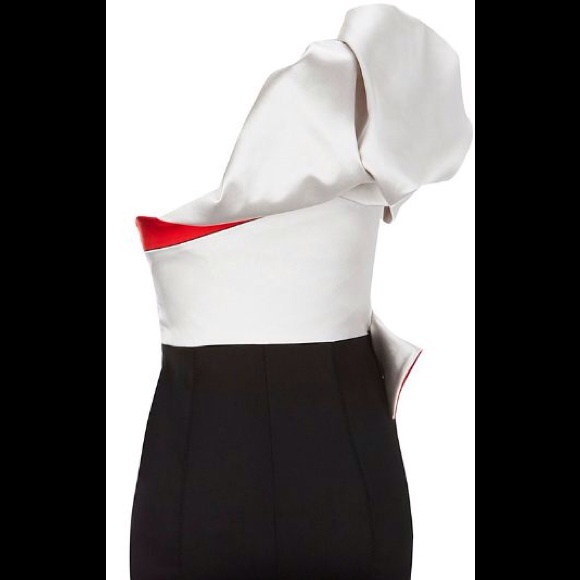 🔴SOLD🔴 Karen Millen One shoulder dress - Picture 2 of 3