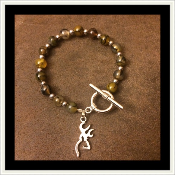 Deer Silhouette Chunky Bead Bracelet