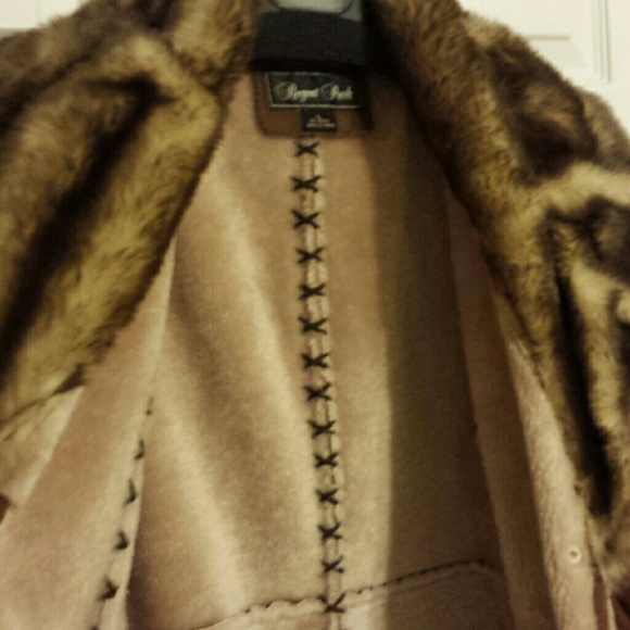 Regent Park brown faux fur coat - Picture 3 of 4