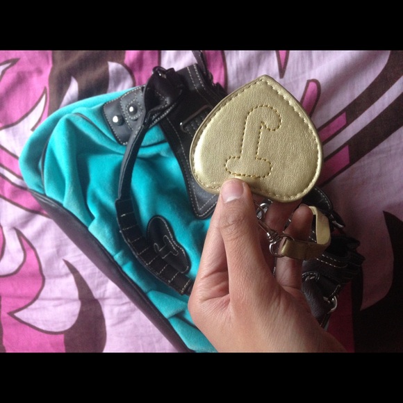 ❌SOLD❌ Juicy Couture Purse!!! Taking Offers!!!! - Picture 4 of 4