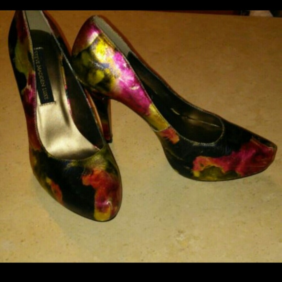 Steve Madden Luxe Platform Pumps 8.5M