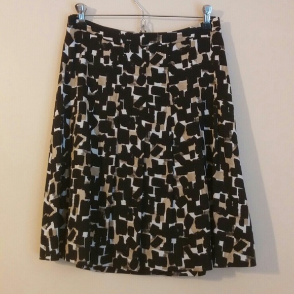 White House Black Market Dresses & Skirts - Silk skirt white house black market