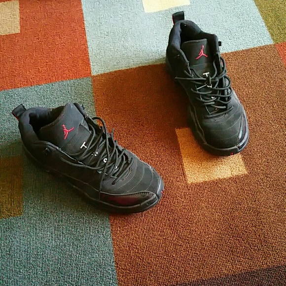 Jordans - Picture 2 of 4