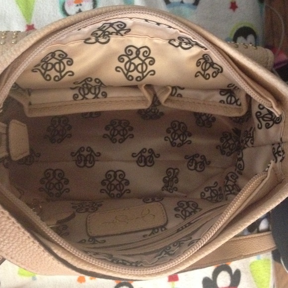Purse - Picture 2 of 2
