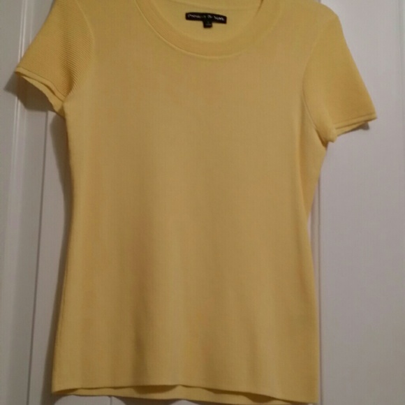 Top - Picture 2 of 2