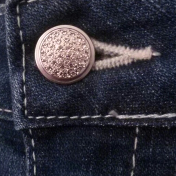~True Religion~ - Picture 2 of 4