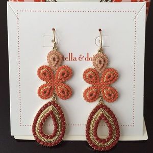 Stella & Dot Coral Chandelier Earrings