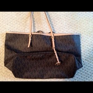 Michael Kors Signature Tote