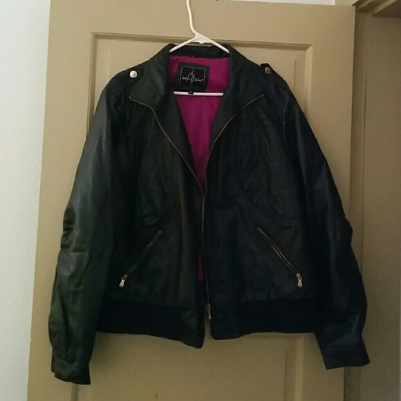 Leather jacket