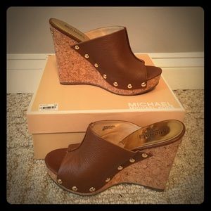 Michael Kors Belinda Wedge Size 7