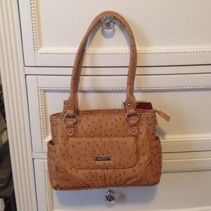 BRAND NEW Tan Koltov purse