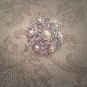 Vintage Wedding Dress Brooch