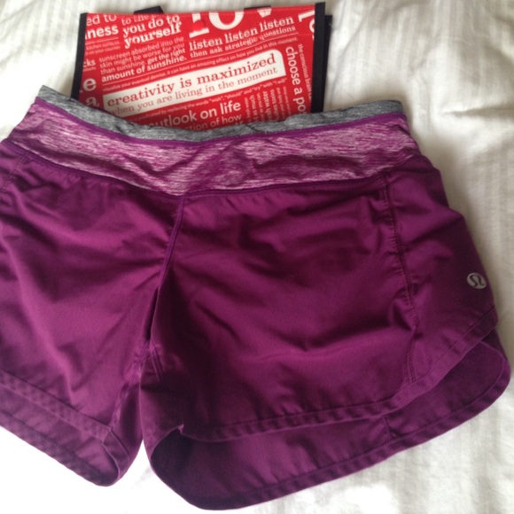 ❄️Sale!❄️Lululemon speed shorts 🍇