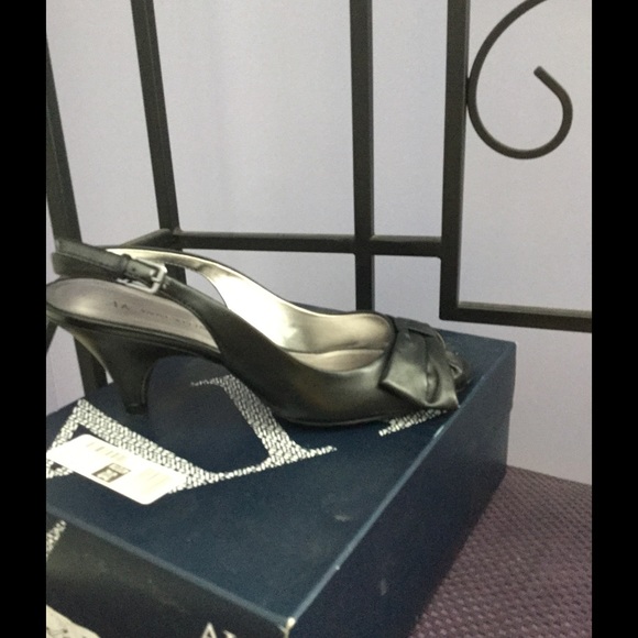 Shoes - Picture 2 of 2