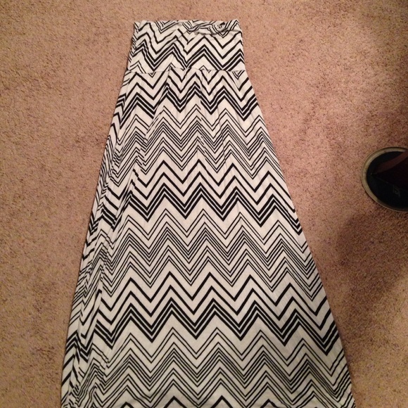Chevron maxi skirt & mint maxi skirt