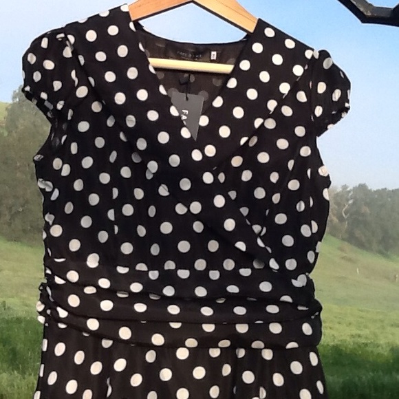 Bundled for Angela😊 Face Face Dress - Picture 4 of 4