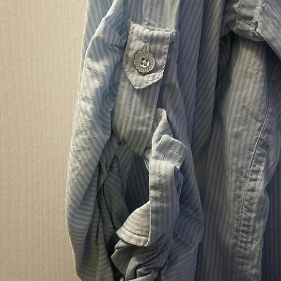 Blue INC Button Down - Picture 3 of 3