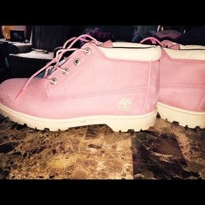 Woman's timberland waterproof boots