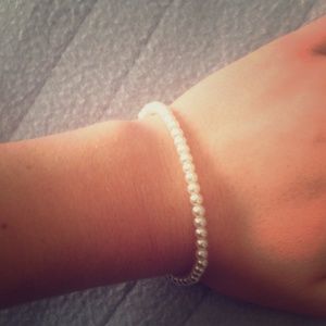Pearl Bracelet