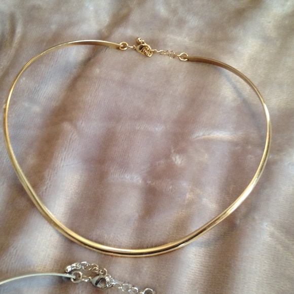 Basic Necklace Bundle - Picture 2 of 4