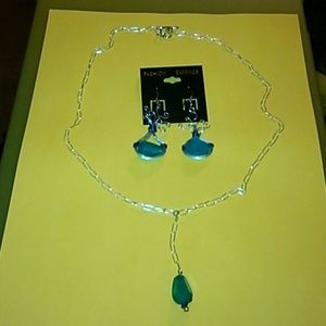 Handcrafted wire earrings and necklace